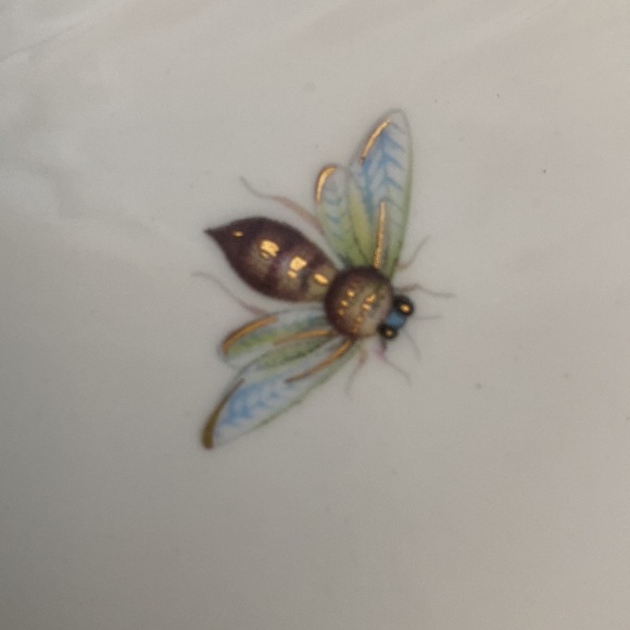 EUC I. Godinger & Co. Jardin 15” Large “Sandwich" Tray leaf bee gold trim - Picture 3 of 10